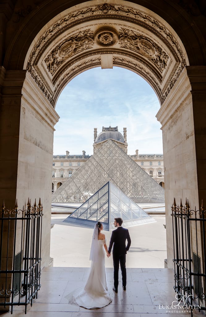 Kinh Nghiệm Chụp Ảnh Cưới Tại Paris: Chuẩn Bị Gì Để Có Bộ Ảnh Để Đời?